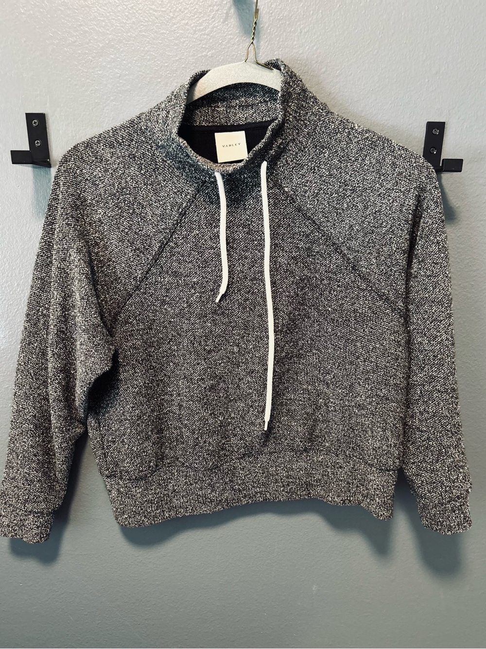 Varley Women’s Marled funnel neck Pullover (S) - Black/White